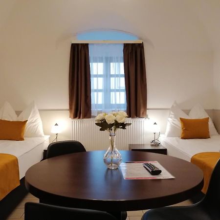 River Apartmanhaz Jászberény Bagian luar foto