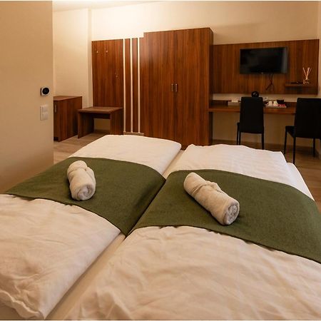 River Apartmanhaz Jászberény Bagian luar foto