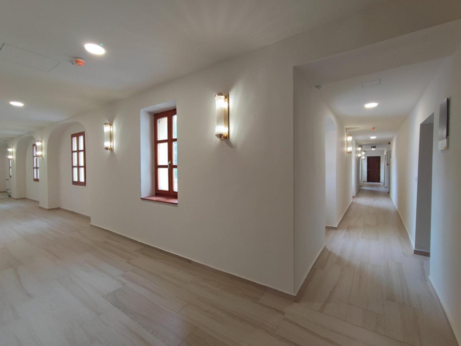 River Apartmanhaz Jászberény Bagian luar foto