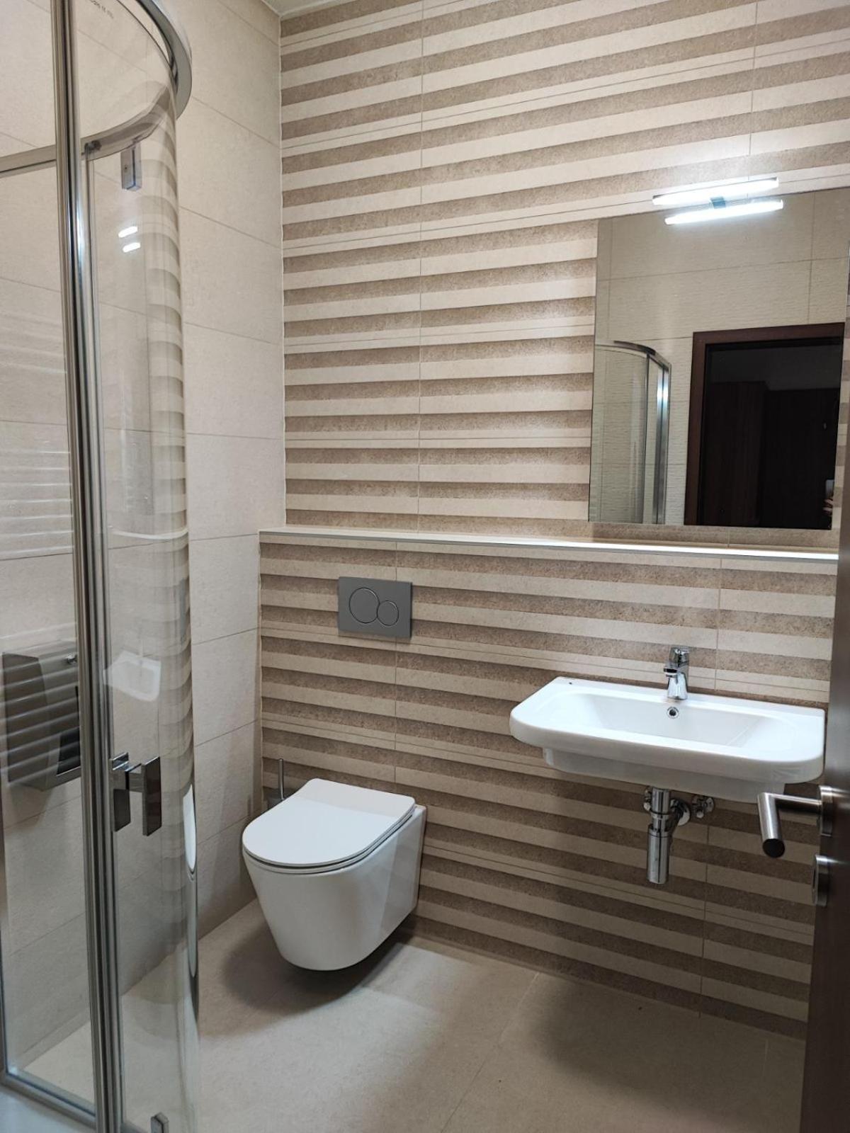 River Apartmanhaz Jászberény Bagian luar foto